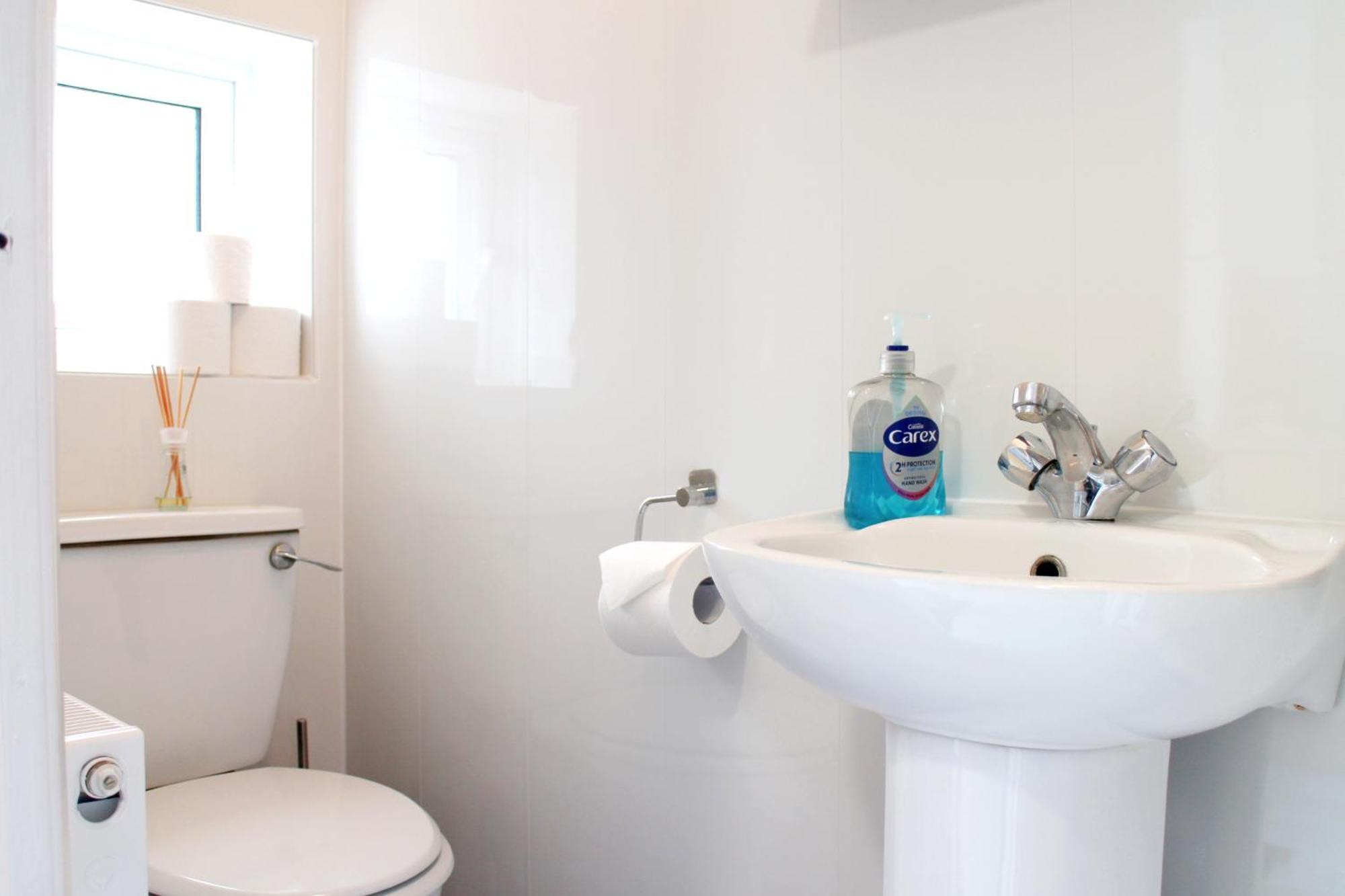 Large Studio Garden Flat On Golders Green Road London Luaran gambar